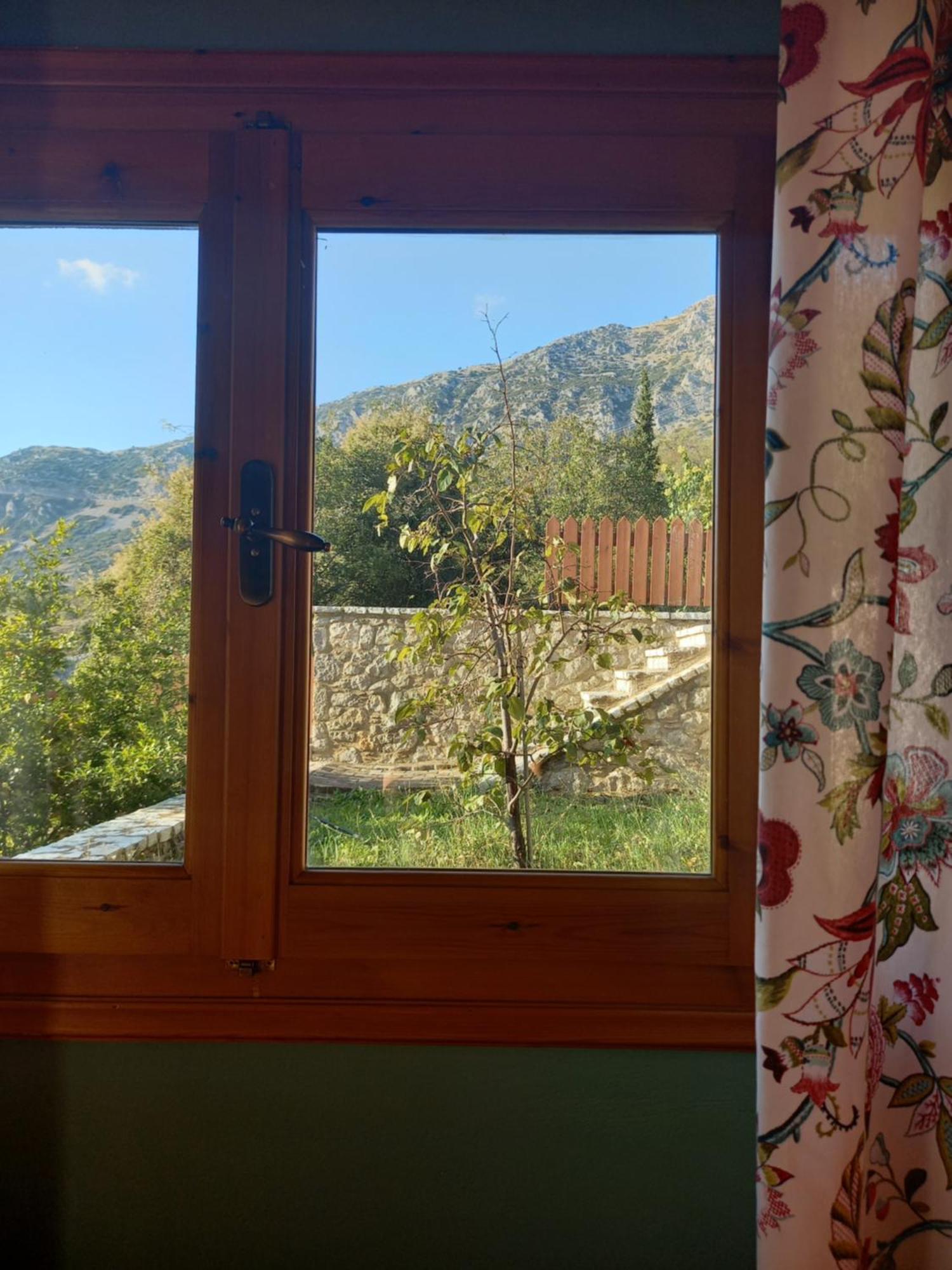 Kastalia Country Home Arachova Exterior foto